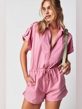 Pistola Pink Short-Sleeve Zippered One-Piece Romper